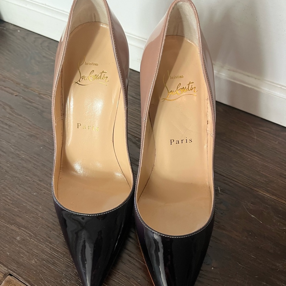 Christian Louboutin So Kate Black and Tan Gradient Heels with Signature Red Sole